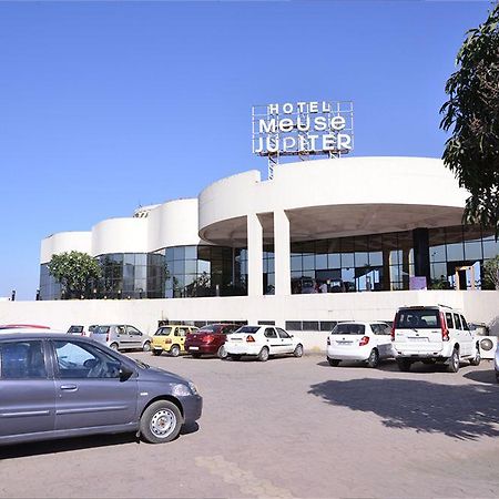 Meuse Jupiter Business And Luxury Hotel Nashik Ngoại thất bức ảnh