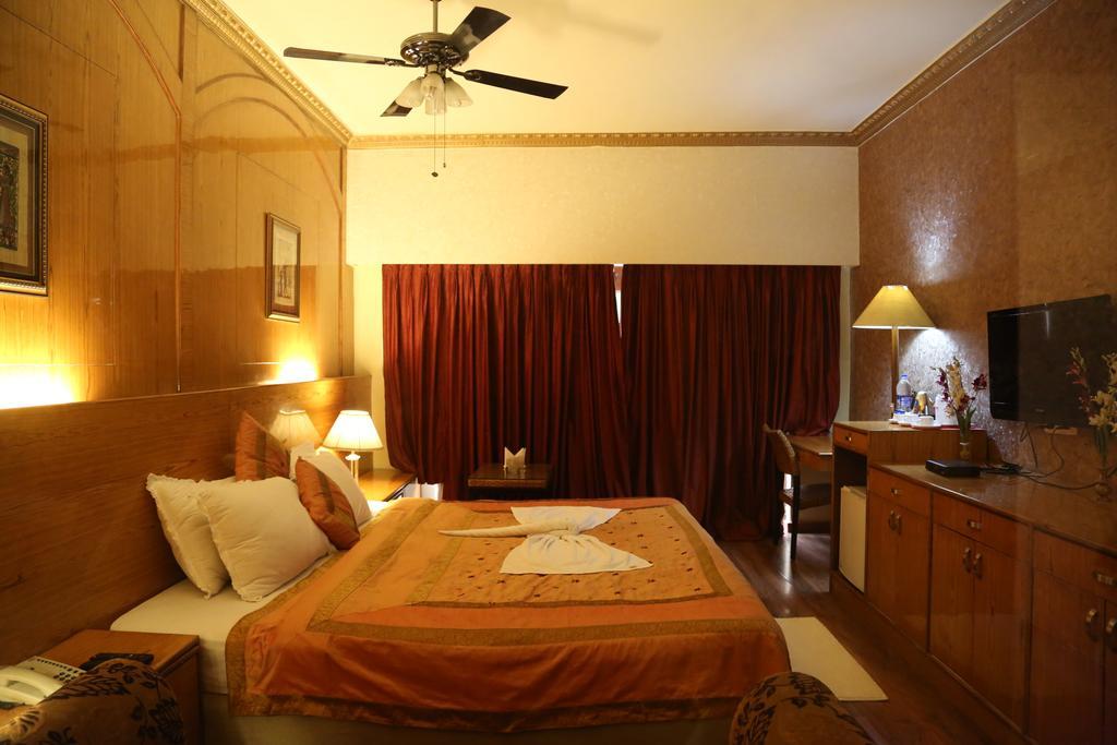 Meuse Jupiter Business And Luxury Hotel Nashik Phòng bức ảnh
