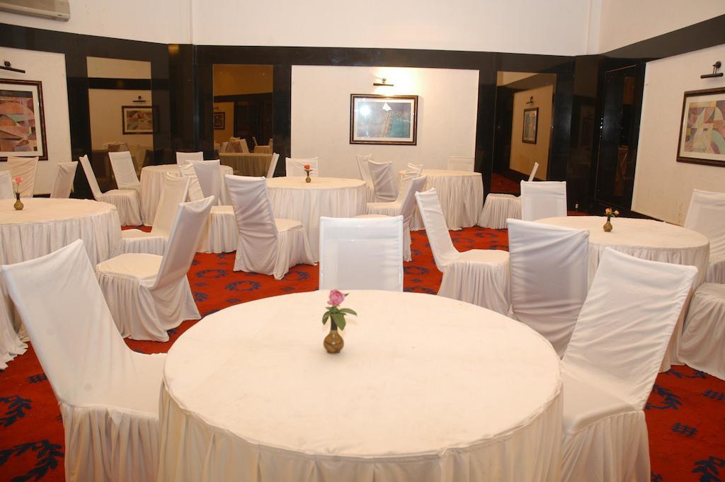 Meuse Jupiter Business And Luxury Hotel Nashik Ngoại thất bức ảnh
