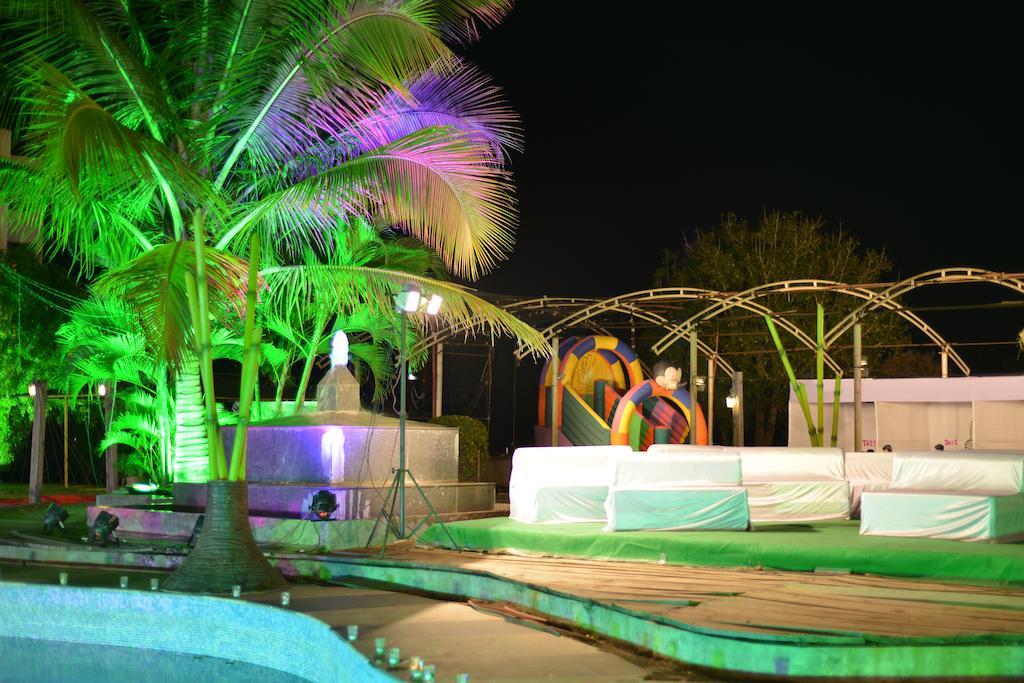 Meuse Jupiter Business And Luxury Hotel Nashik Ngoại thất bức ảnh
