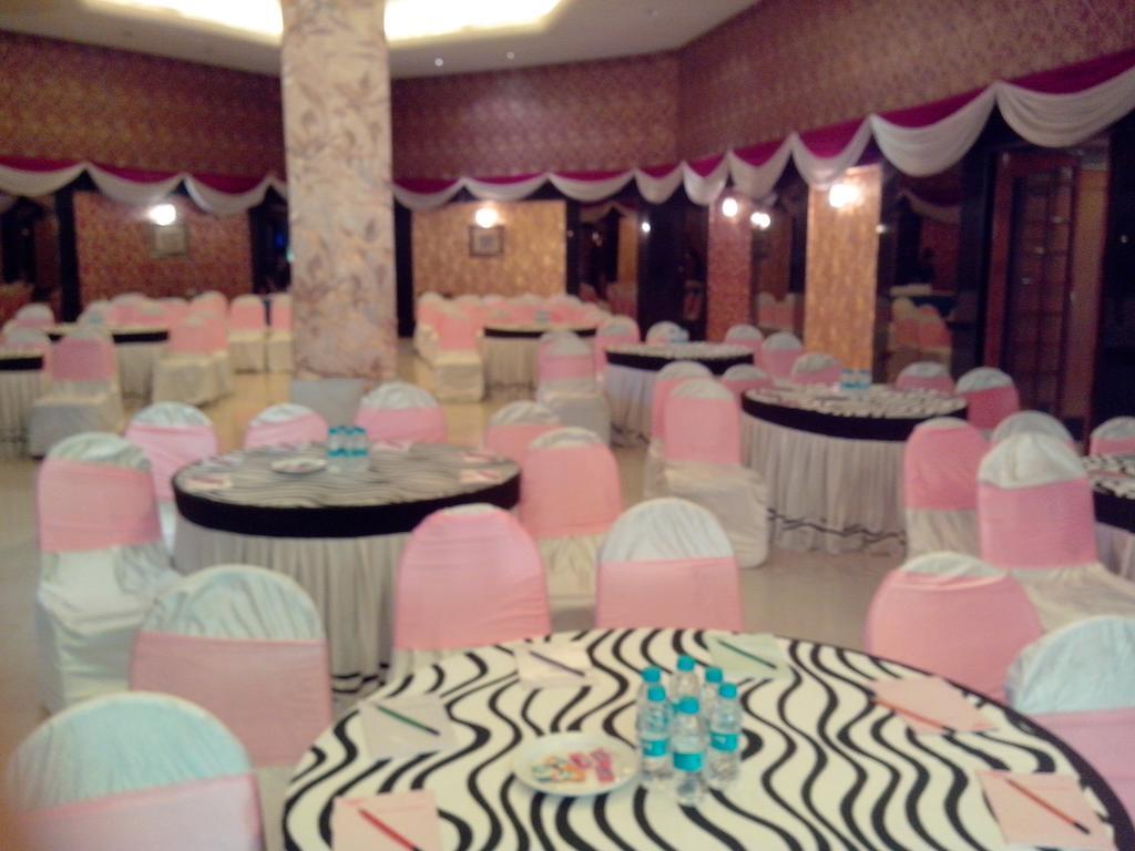 Meuse Jupiter Business And Luxury Hotel Nashik Ngoại thất bức ảnh